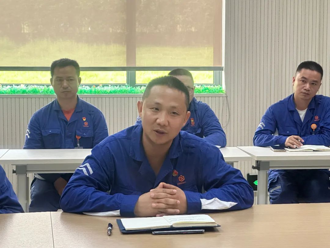 e33aa8ae964509fc71b7808bca96bd54.jpg e33aa8ae964509fc71b7808bca96bd54.jpg