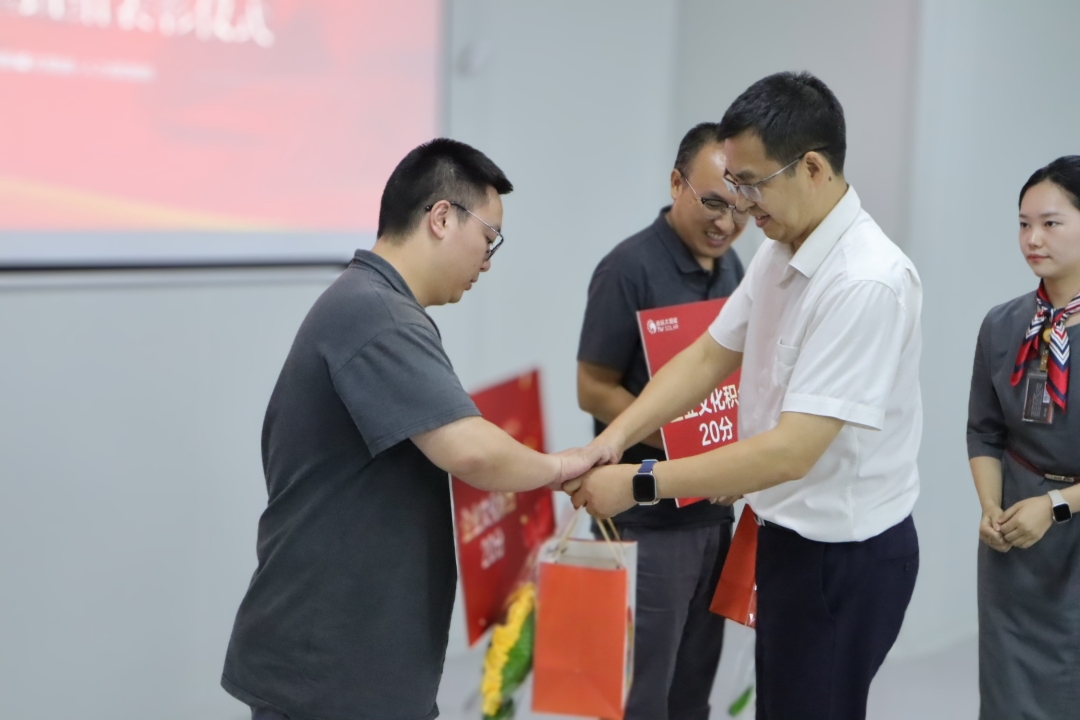 f149a9df696c43aa2314ea6bda761a93.jpg f149a9df696c43aa2314ea6bda761a93.jpg