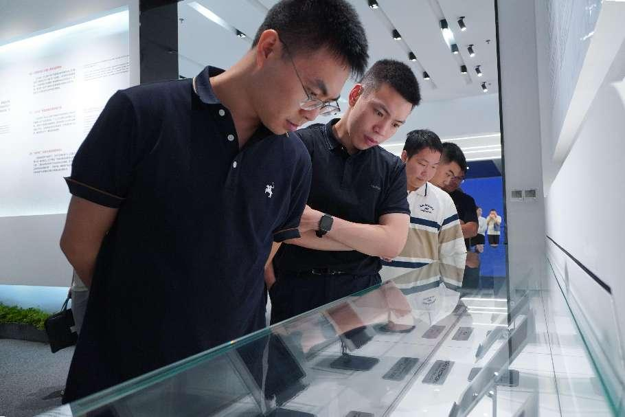 330958b7fd730b9c038c752402376be9.png 330958b7fd730b9c038c752402376be9.png