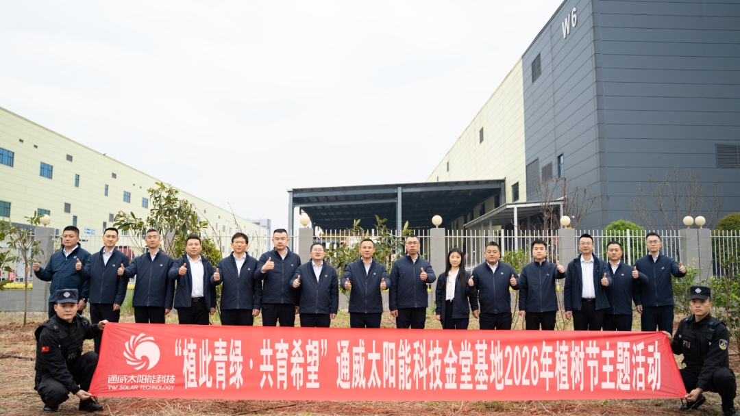 bde5a9ef055cc40e1db00828bf8133c6.jpg